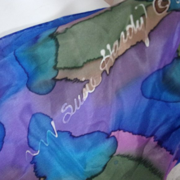 Oblong Silk Tie Dyed Scarf Susie Hardy Stained Glass Blue and Lavender NWOT - Picture 4 of 4